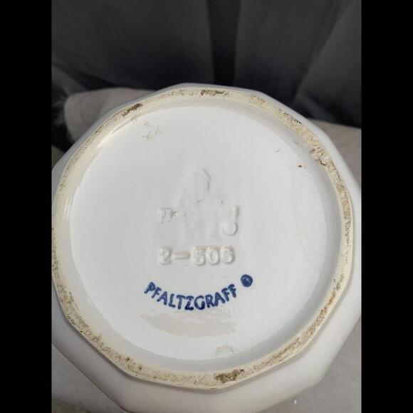 Vintage Pfaltzgraff White Blue Perennial Stoneware Cottage Collection Vase 2-506 - Picture 6 of 11